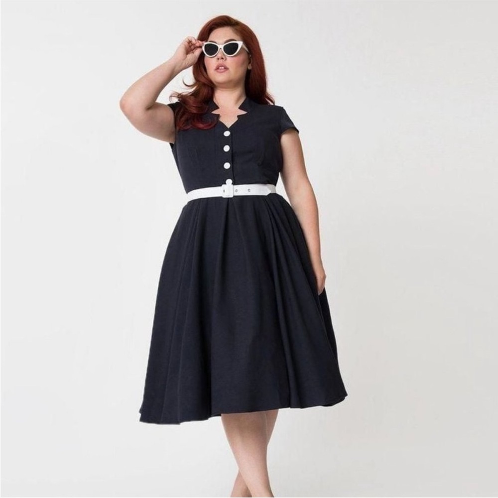 Miss Candyfloss 1950s Style Navy Blue Alessia-Lee
Swing Dress size 5x